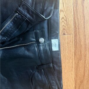 Aritzia Black Wilfred Faux Leather Women Jeans